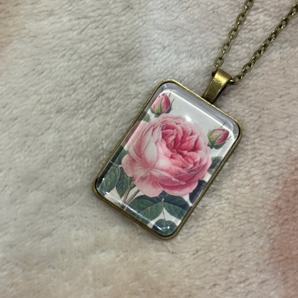 Vintage Styled Pink Roses Floral Pendant Fashion Necklace NWT 18-20.25” - Picture 6 of 16